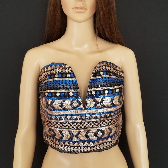 Sequined Halter Top - Picture 2 of 4